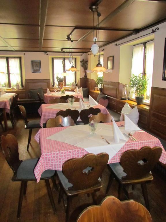 Gasthaus Zum Kreuz Hotel Freiburg Bagian luar foto